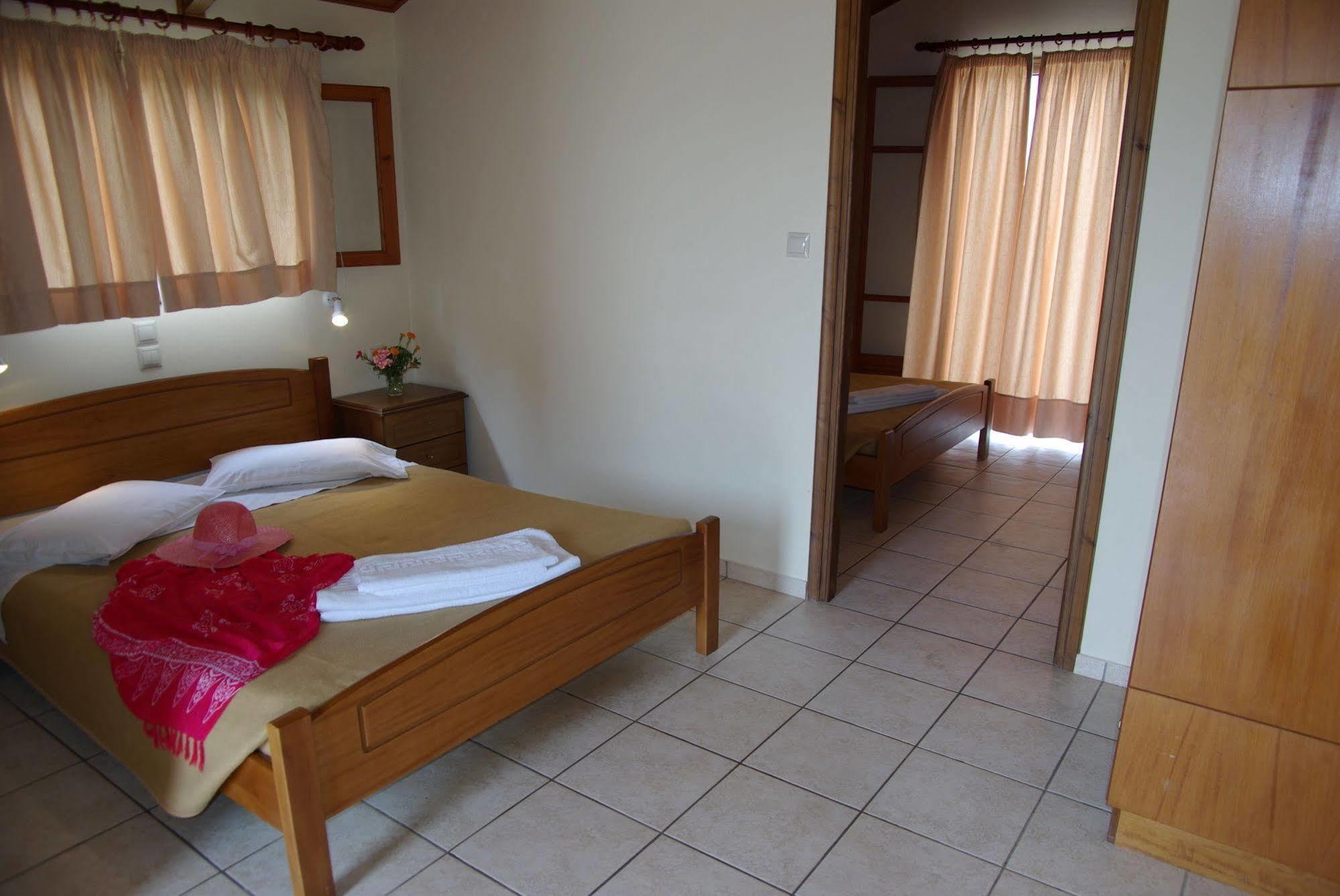 Lazaros Hotel Resort Tsilivi  Exteriör bild